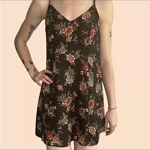 Forever 21 V-Neck Floral Brown Dress Women's Size S